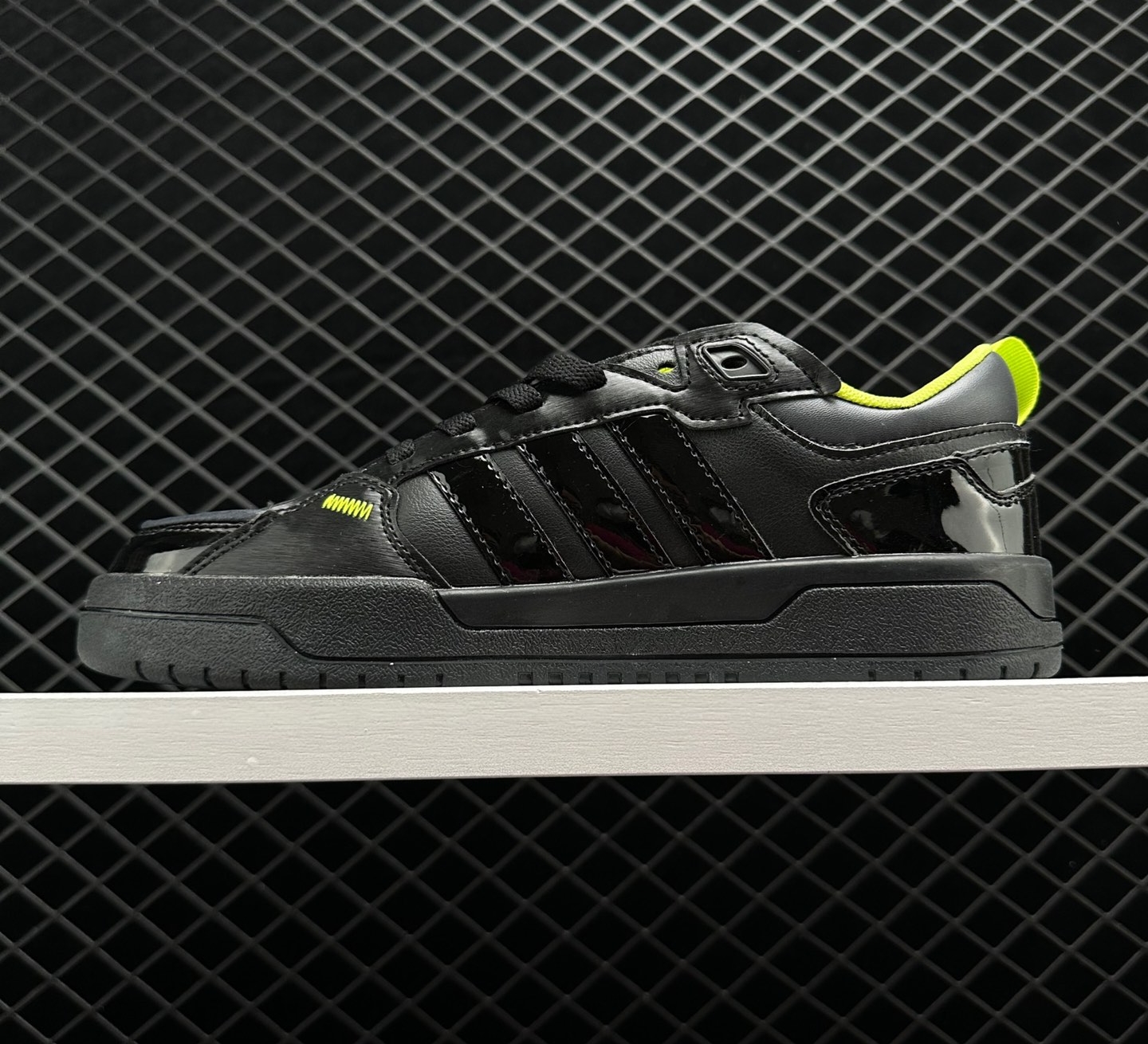 Adidas Neo 100DB Lifestyle 'Solar Yellow' - Boost Your Style with These Vibrant Sneakers