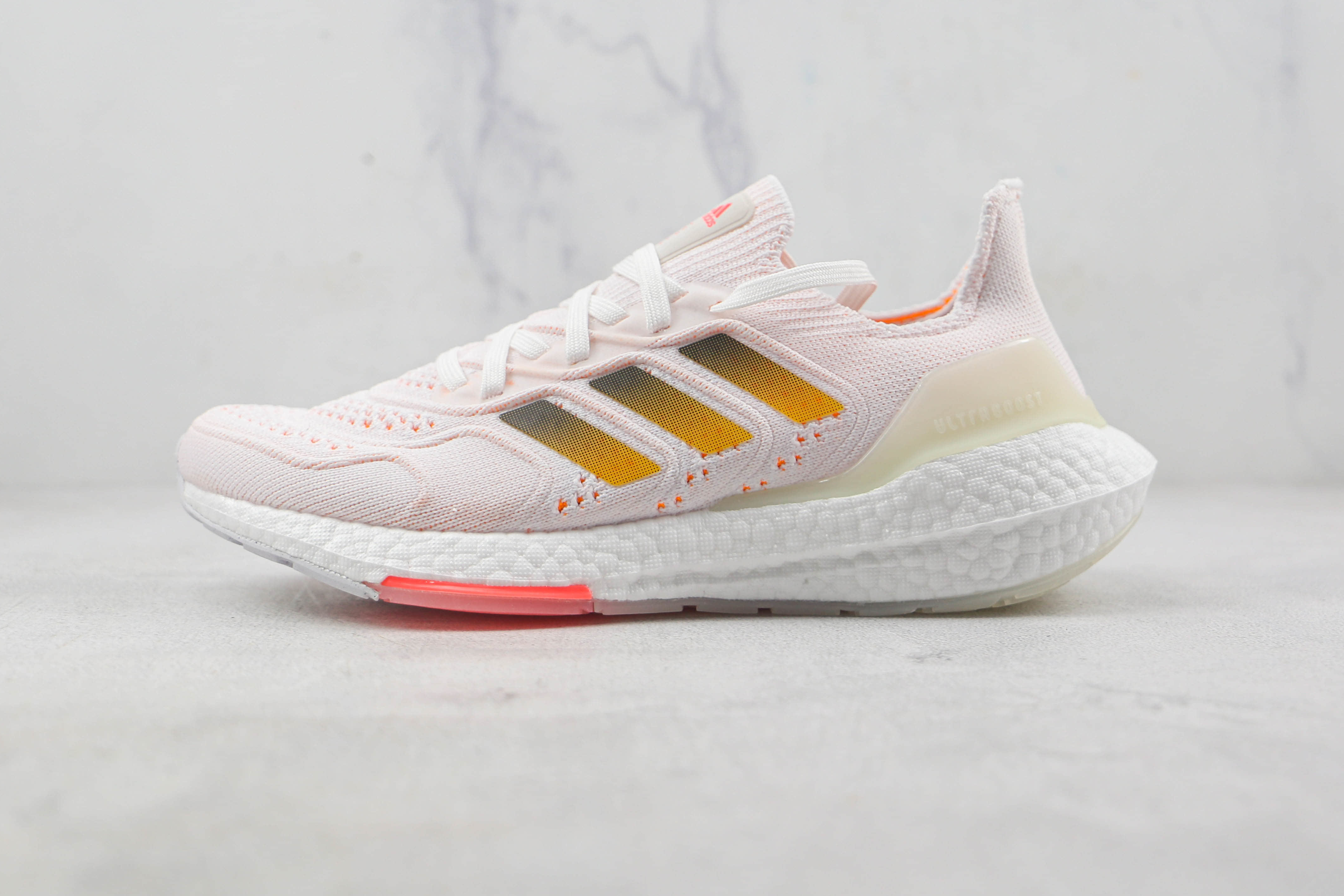 Adidas UltraBoost 22 Heat.RDY 'White Turbo' GX8057 – Supreme Performance for Your Runs