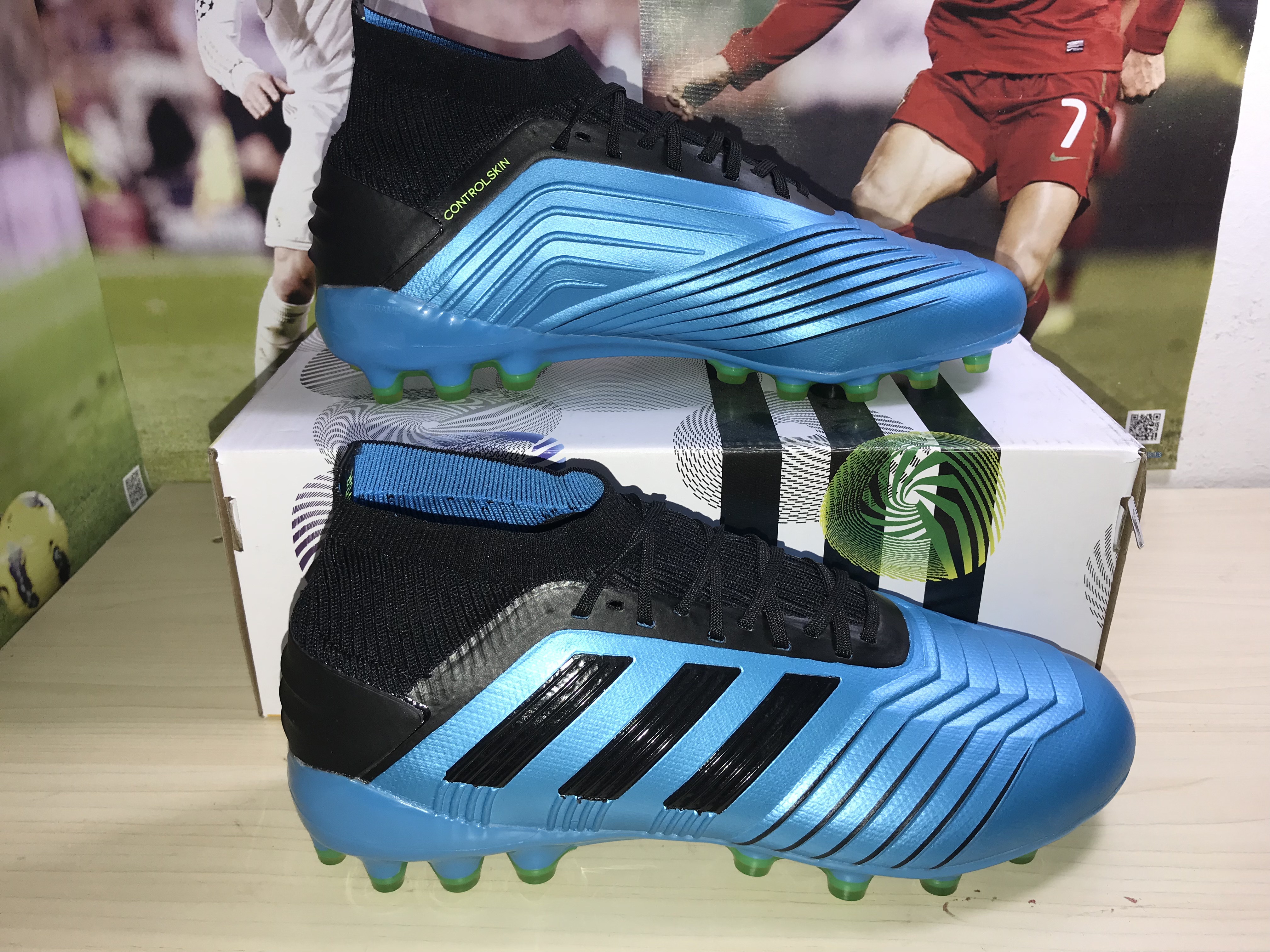 Adidas Predator 19.1 AG 'Blue Black' F99970 - Superior Traction for Dominant Play