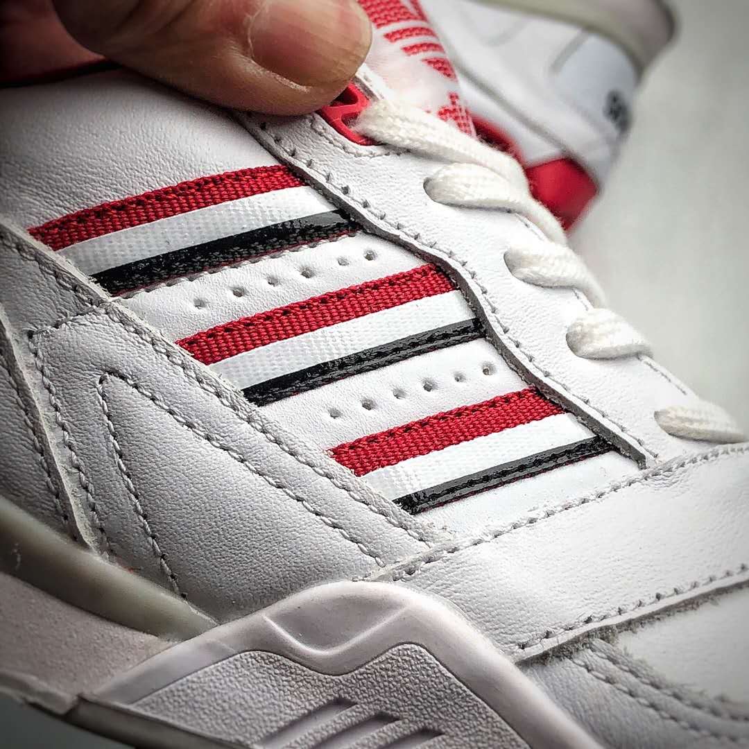 Adidas Originals A.R. Trainer - White/Red/Black EF5945