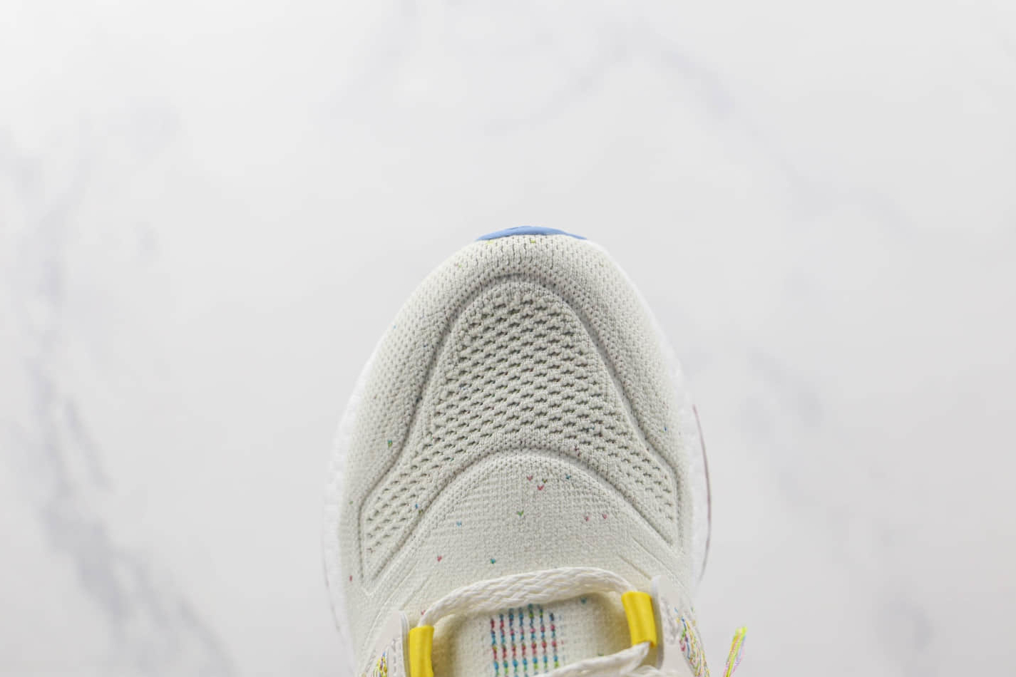 Adidas UltraBoost 22 Sus White Light Yellow - HQ3731 | Exclusive Release