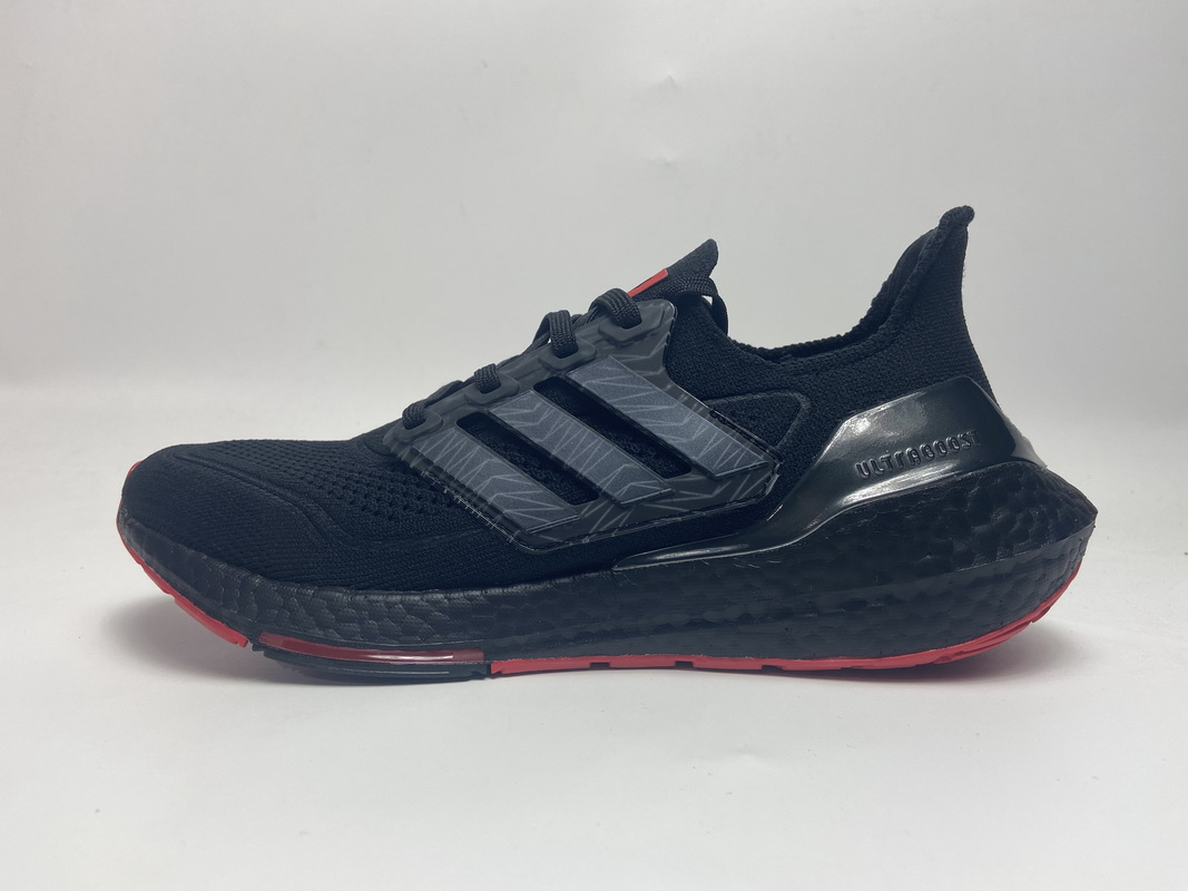 Adidas 424 X Arsenal X UltraBoost 21 'Black Scarlet' Running Shoes